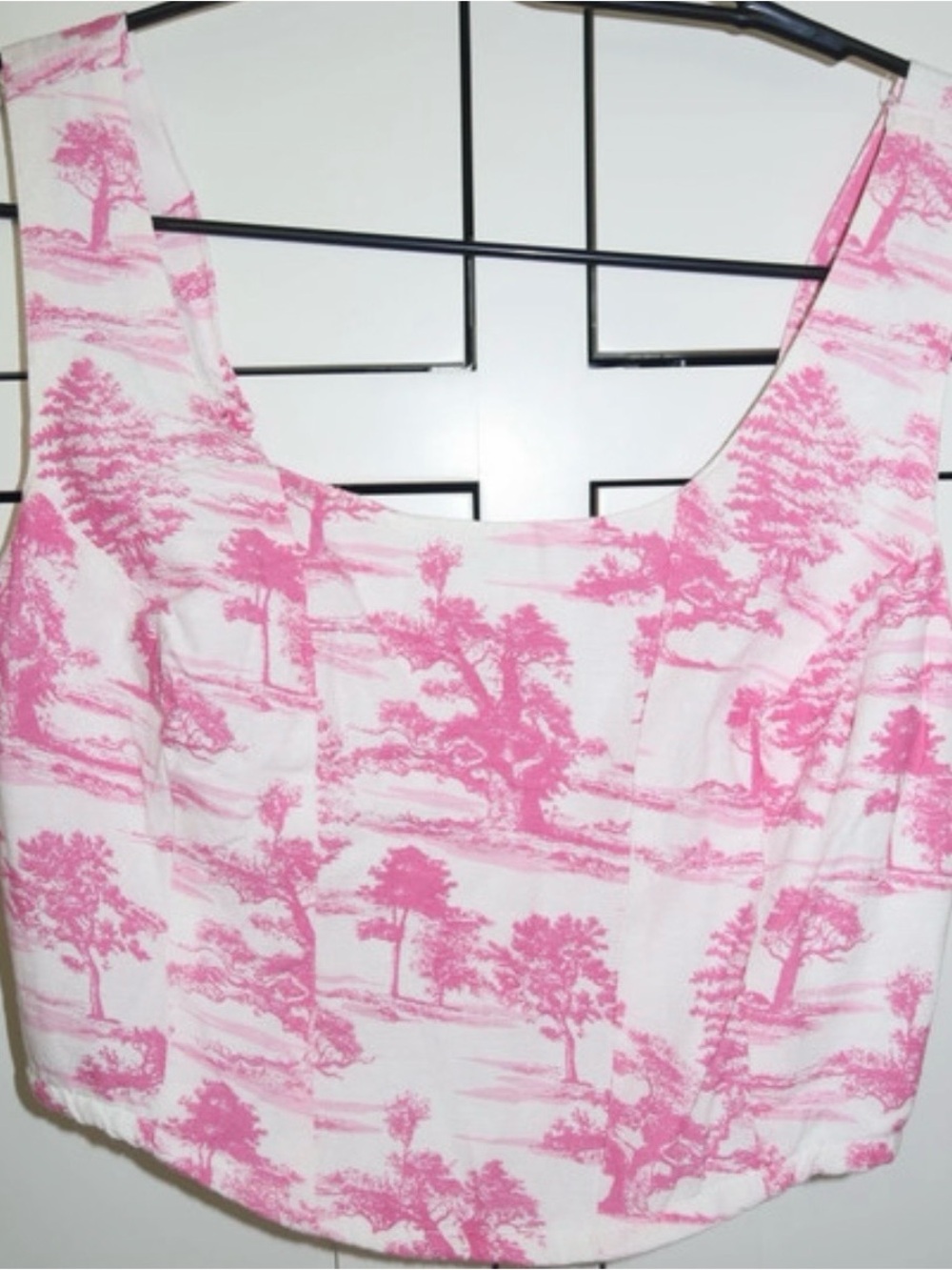 Midnight Sky Women's White Pink Toile Square Neck Sleeveless Crop Tank Top Sz S